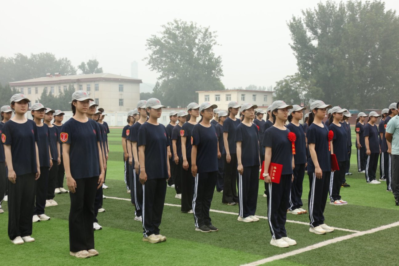 闭营-.jpg
